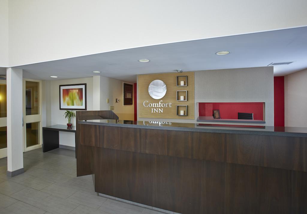 Comfort Inn Timmins Exterior photo